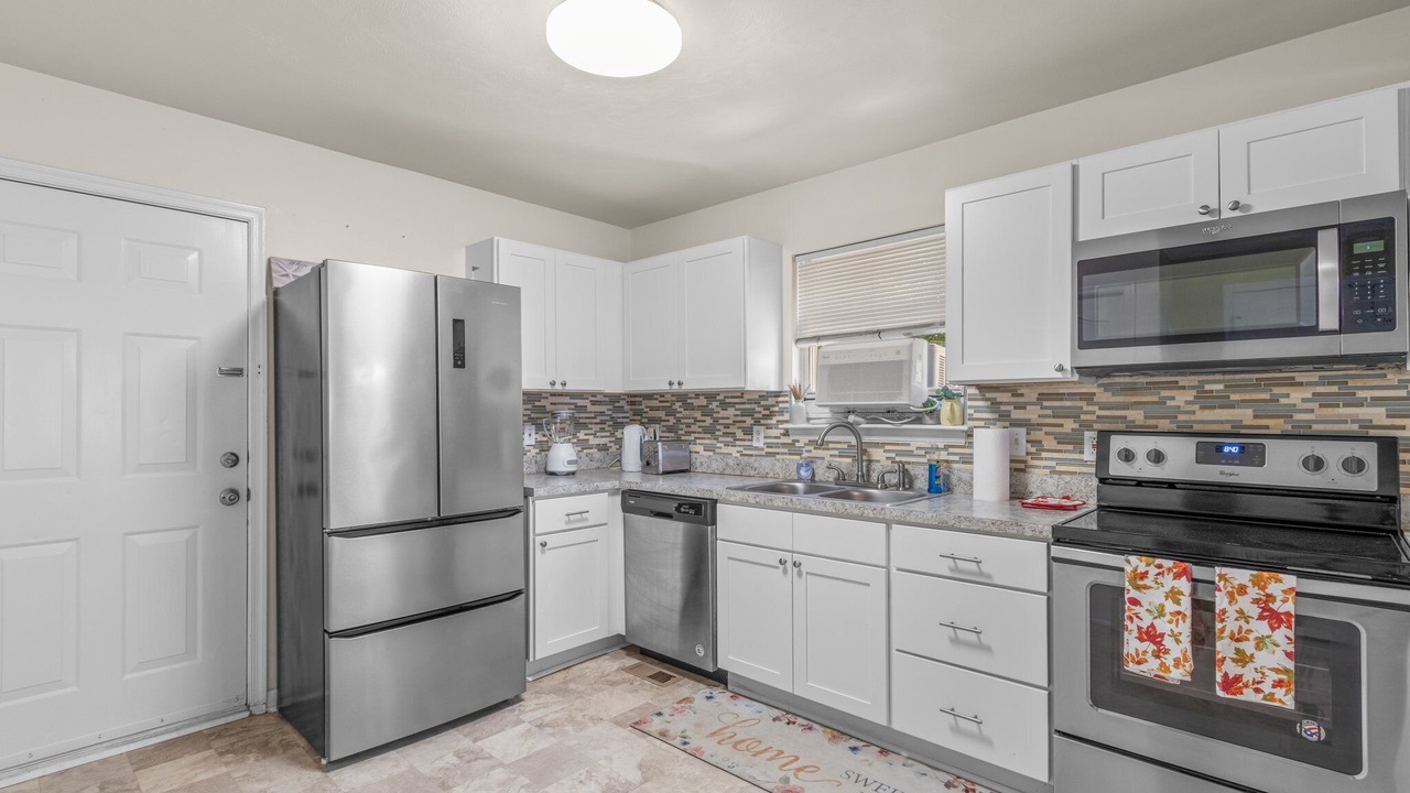 Photo of Kitchen in East Ocean View