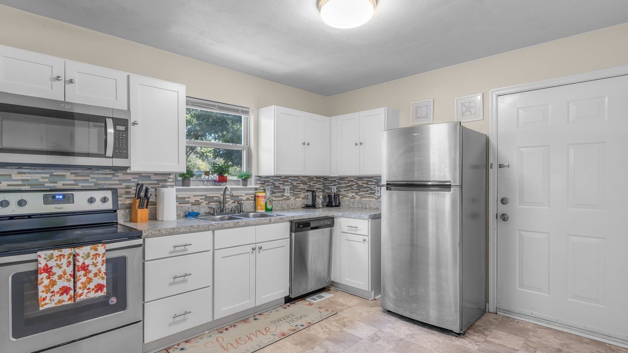 Photo of Kitchen in East Ocean View