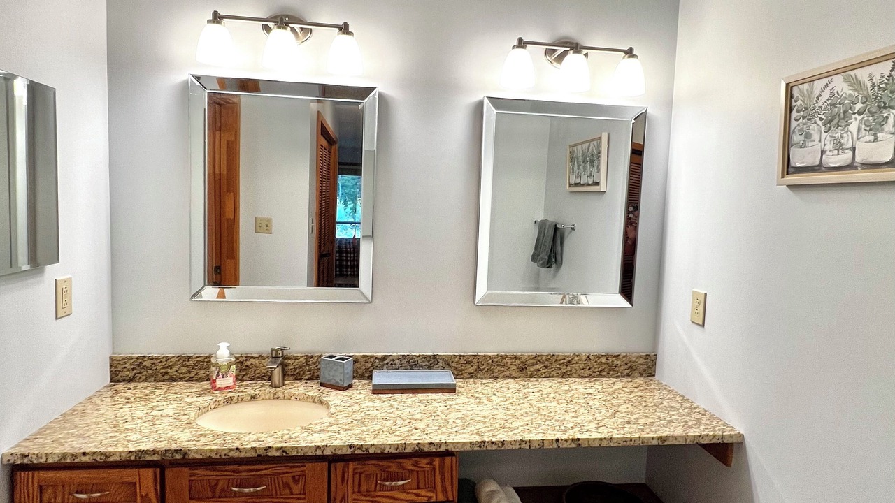 Photo of Bathroom in Lincoln