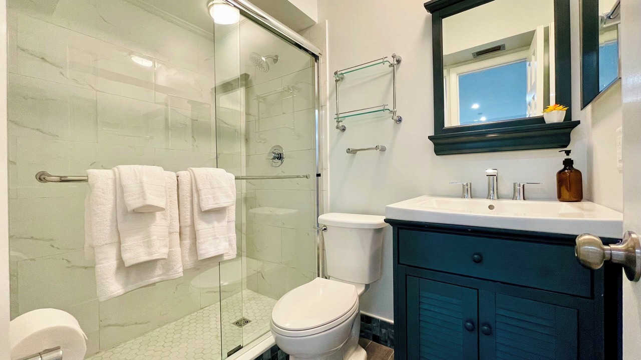 Photo of Bathroom in Oakland Park