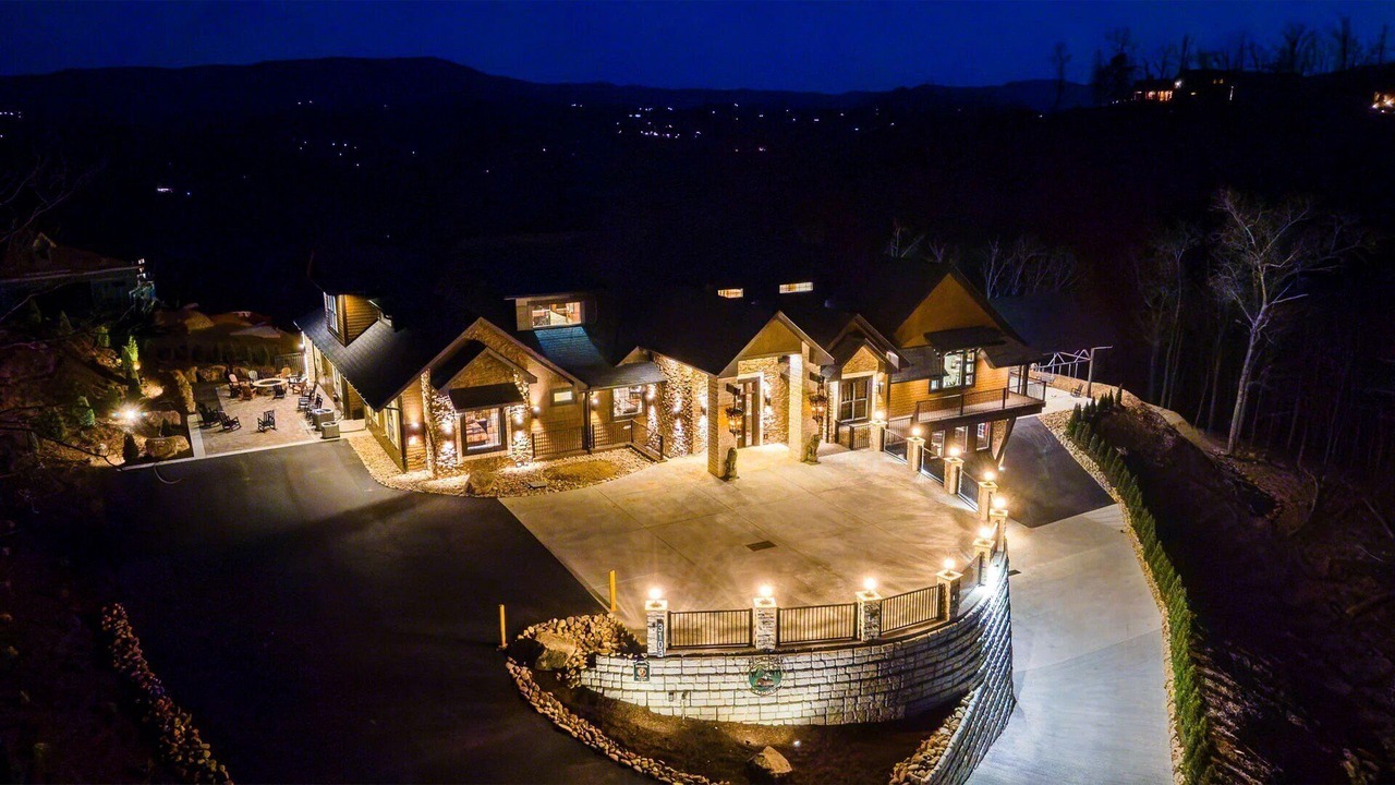 Photo of Outdoor in Sevierville