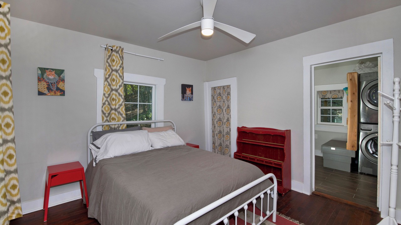 Photo of Bedroom in San Marcos