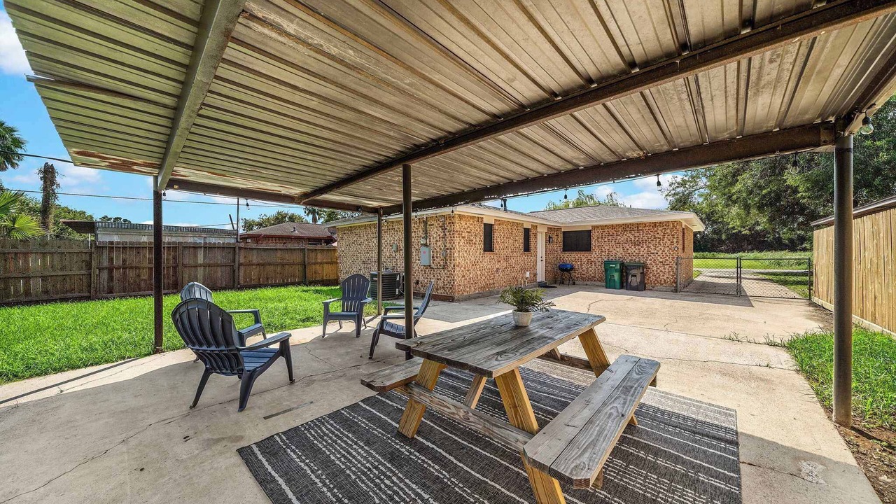 Photo of Outdoor in El Lago