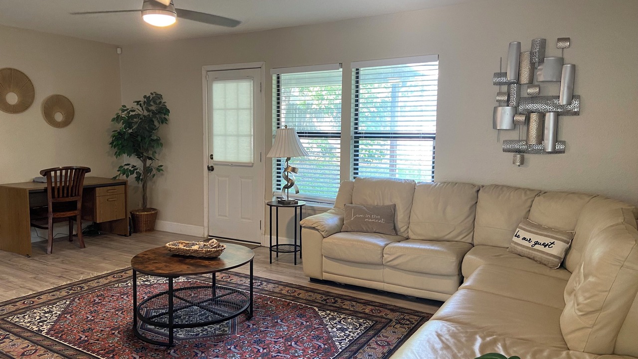 Photo of Livingroom in Temple