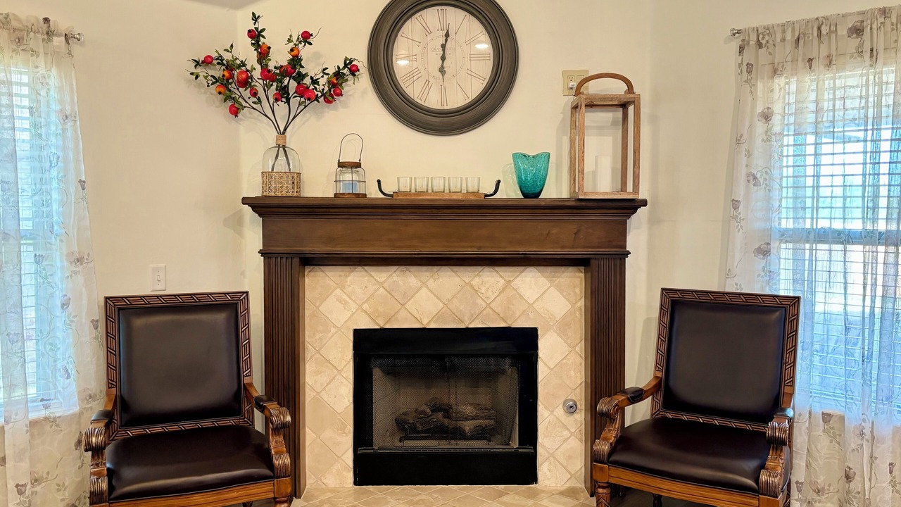Photo of Livingroom in Edmond