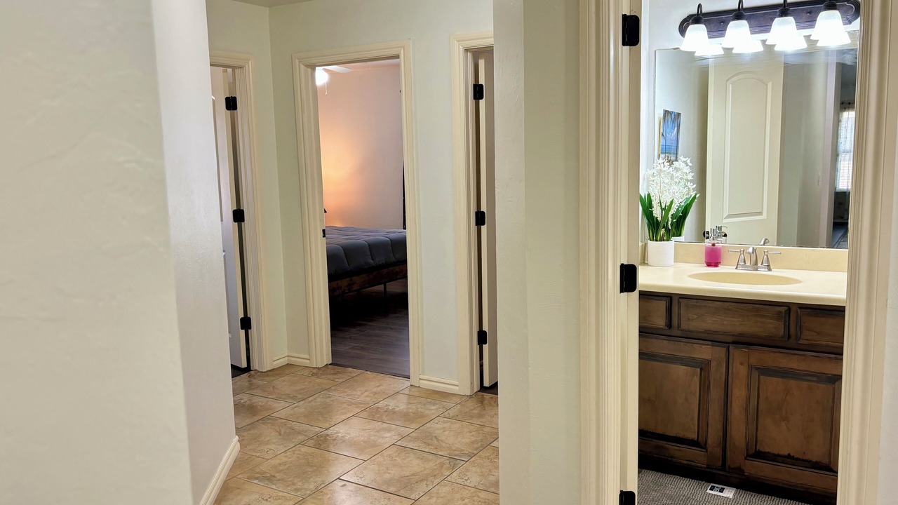 Photo of Bedroom in Edmond