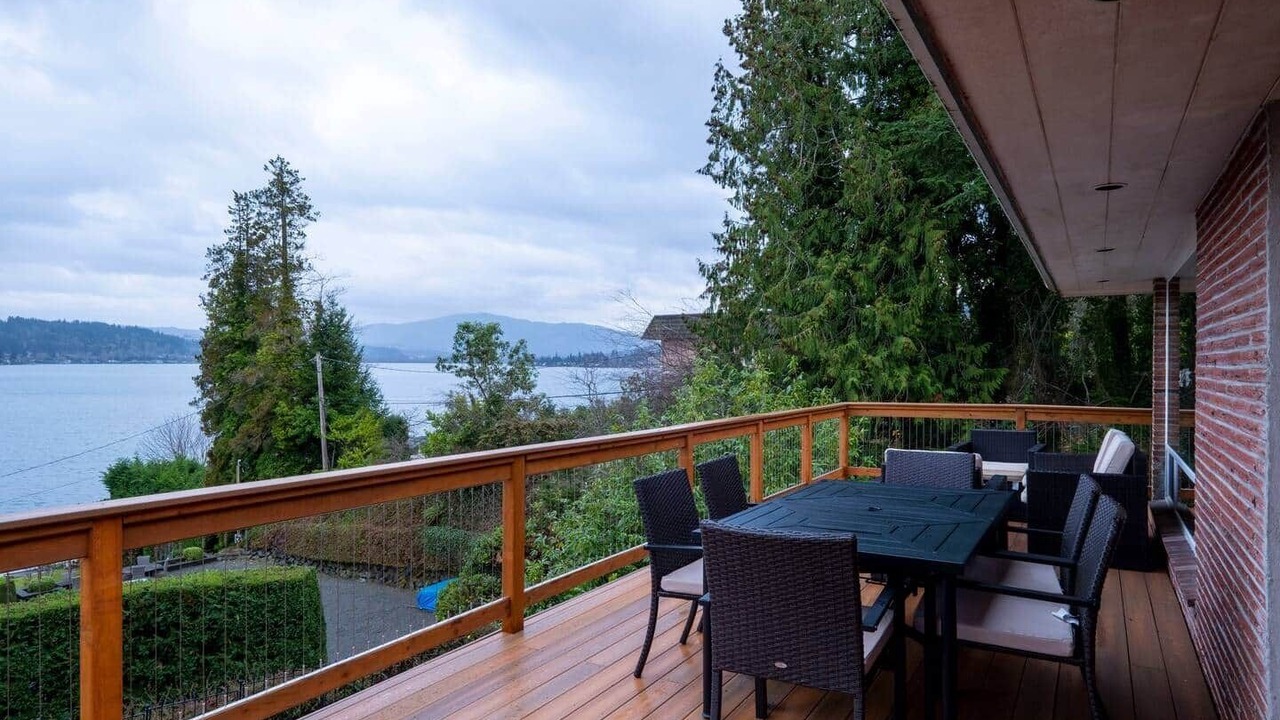 Photo of Outdoor in East Lake Hills