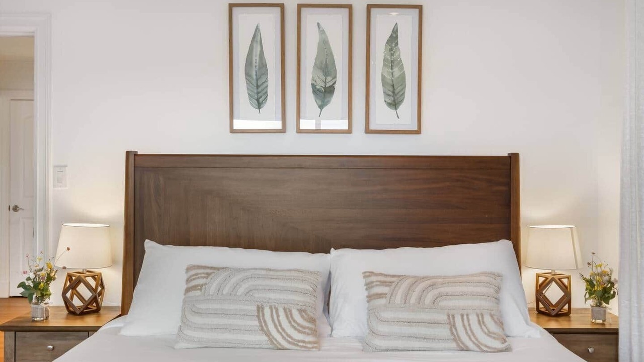 Photo of Bedroom in East Lake Hills