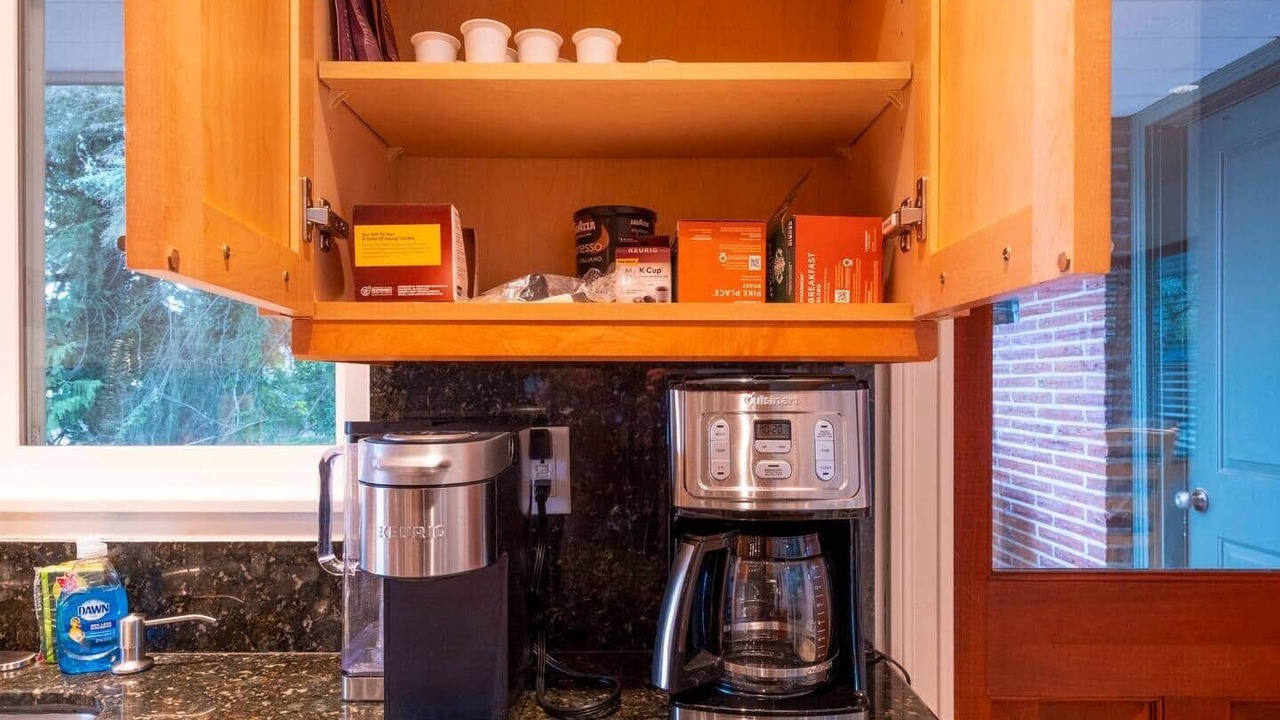 Photo of Others in East Lake Hills