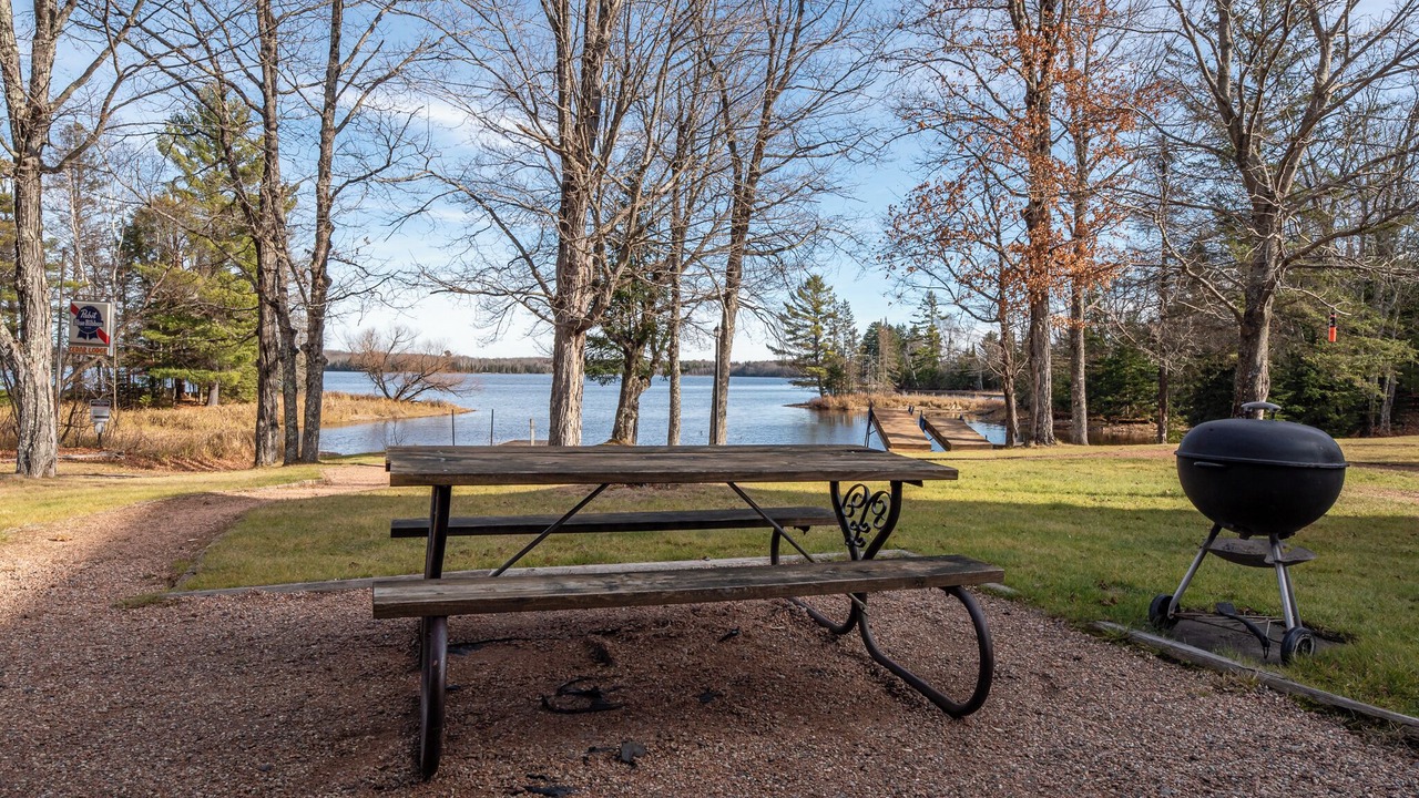 Photo of Outdoor in Butternut