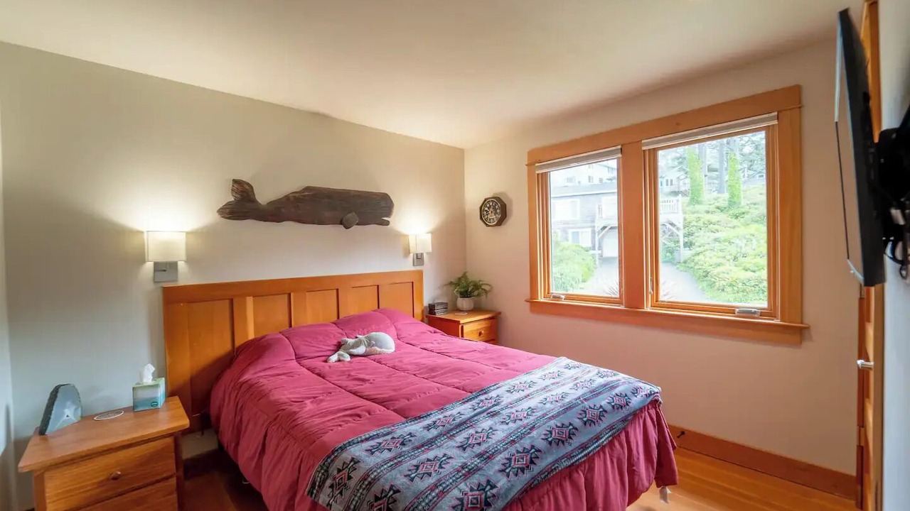 Photo of Bedroom in Oceanside