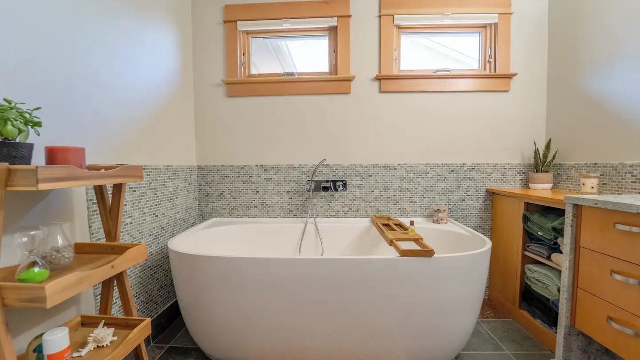 Photo of Bathroom in Oceanside