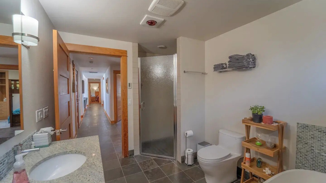 Photo of Bathroom in Oceanside