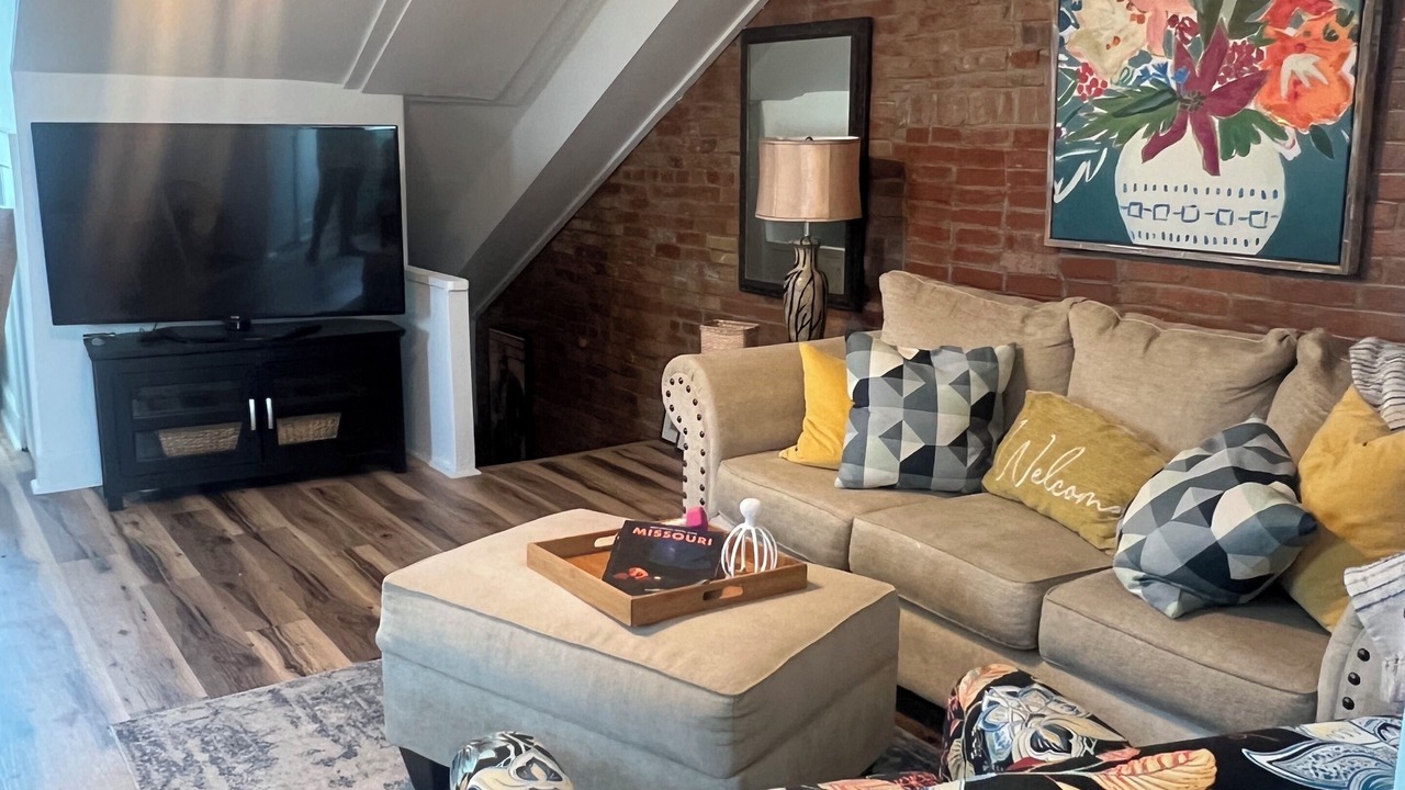 Photo of Livingroom in St. Charles