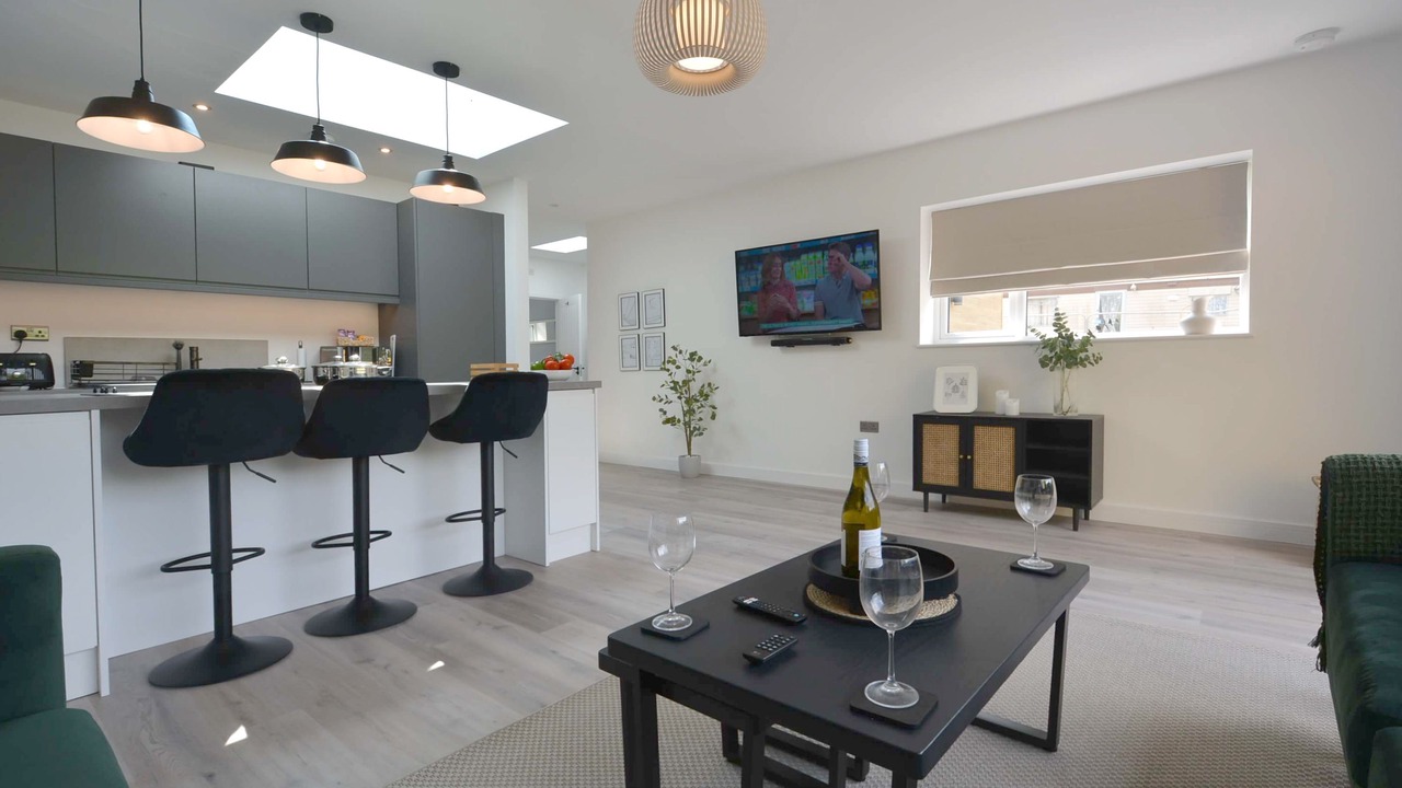 Photo of Others in Lulsgate Bottom