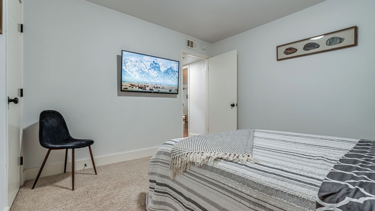 Photo of Bedroom in Shearer Hills - Ridgeview