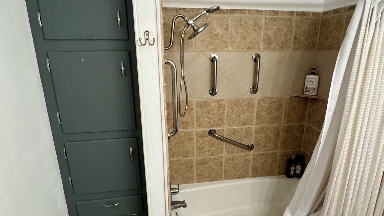 Photo of Bathroom in Texarkana
