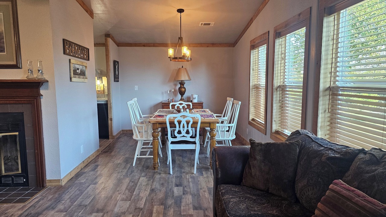 Photo of Livingroom in Bowie