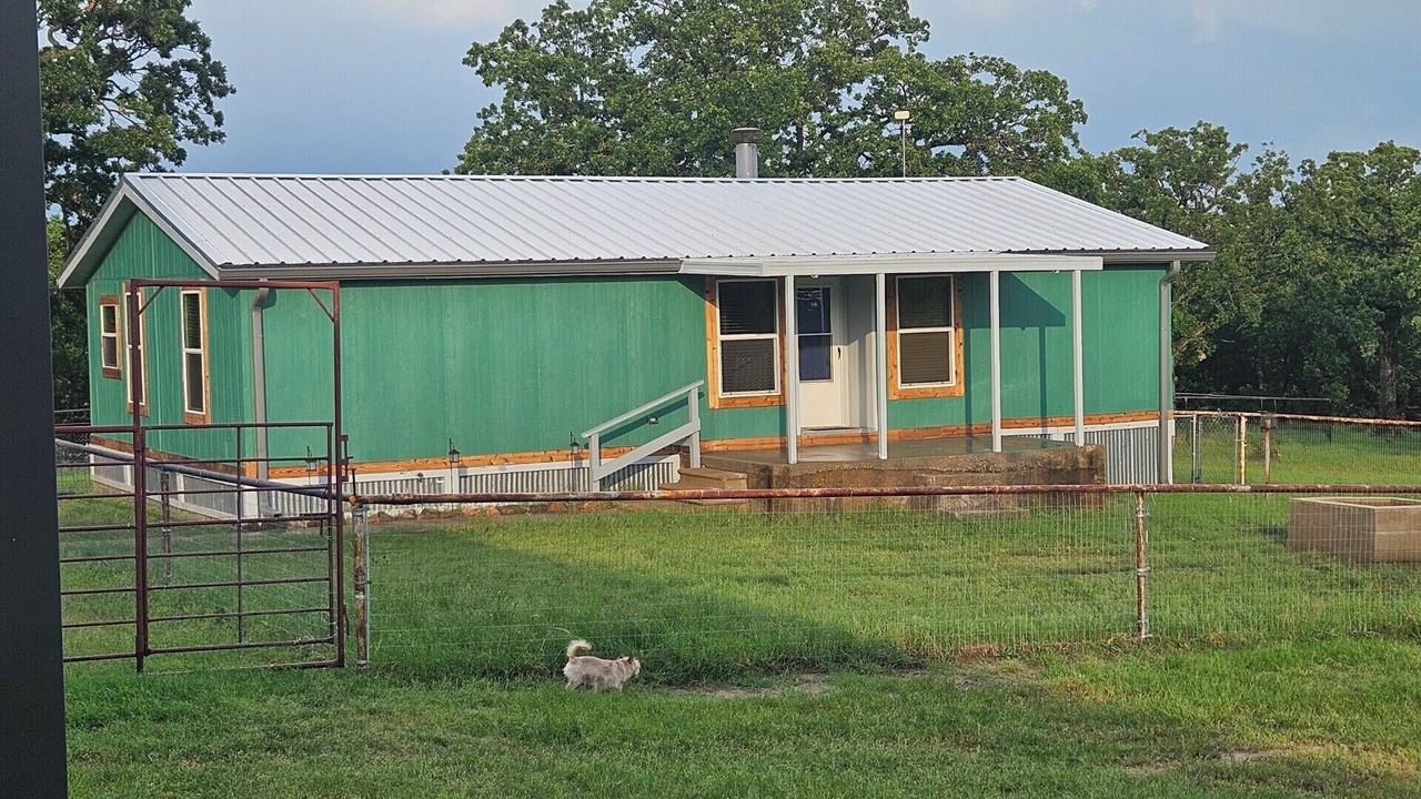 Photo of Others in Bowie