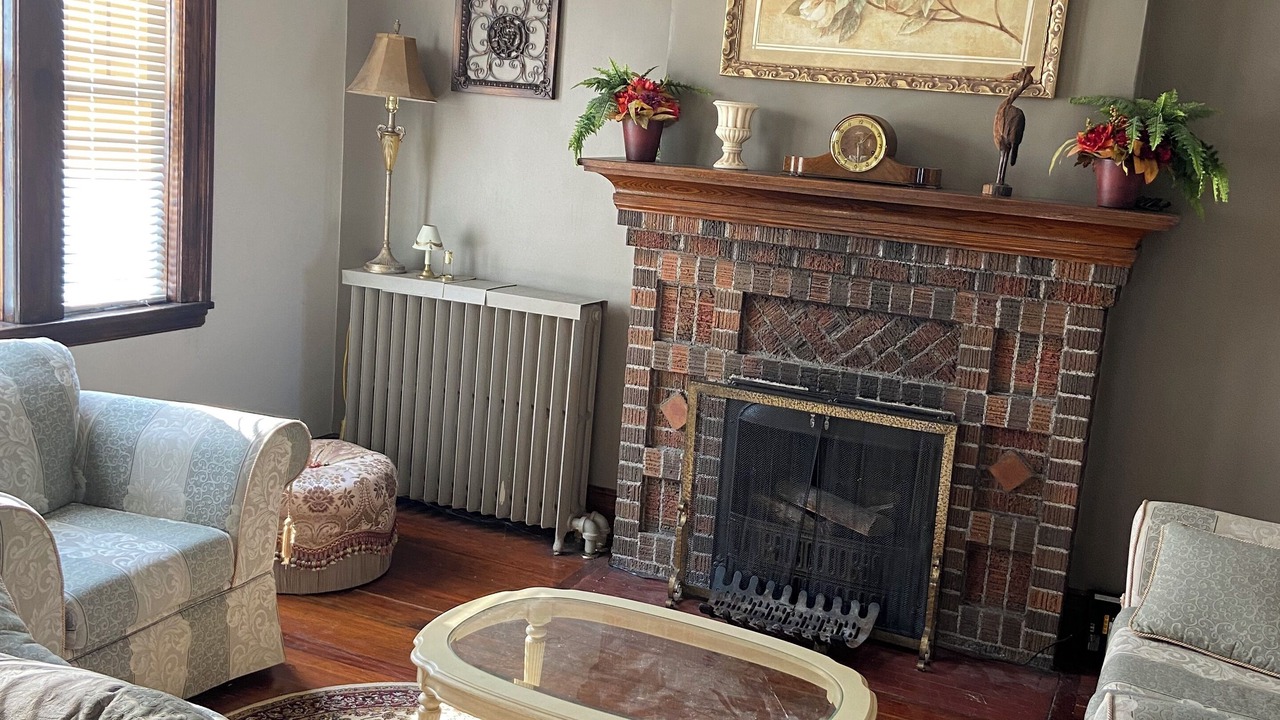 Photo of Livingroom in North End West