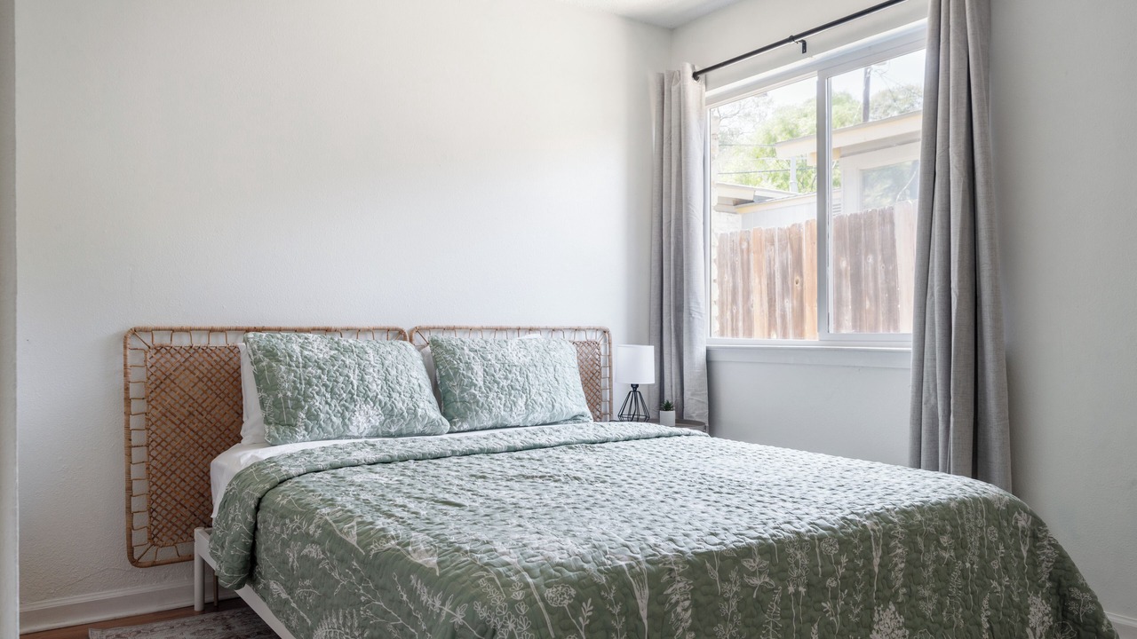 Photo of Bedroom in MLK