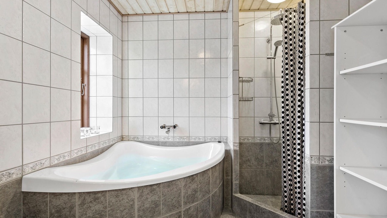 Photo of Bathroom in Rudkobing