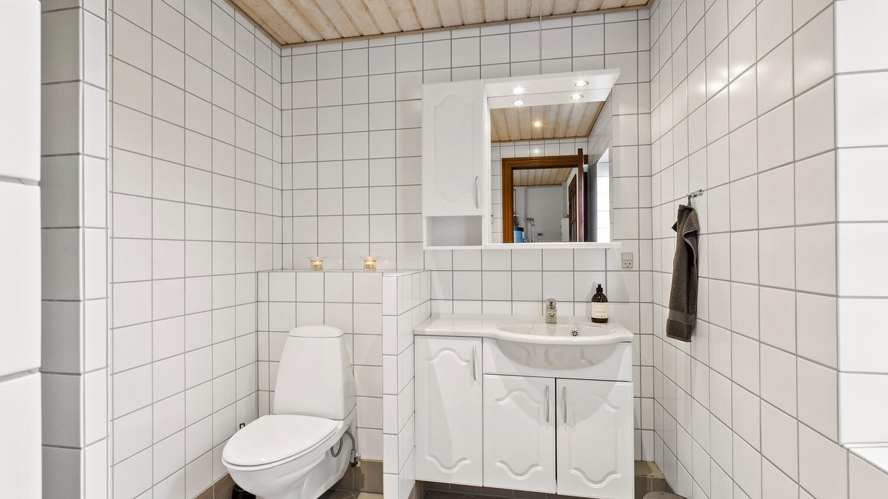 Photo of Bathroom in Rudkobing