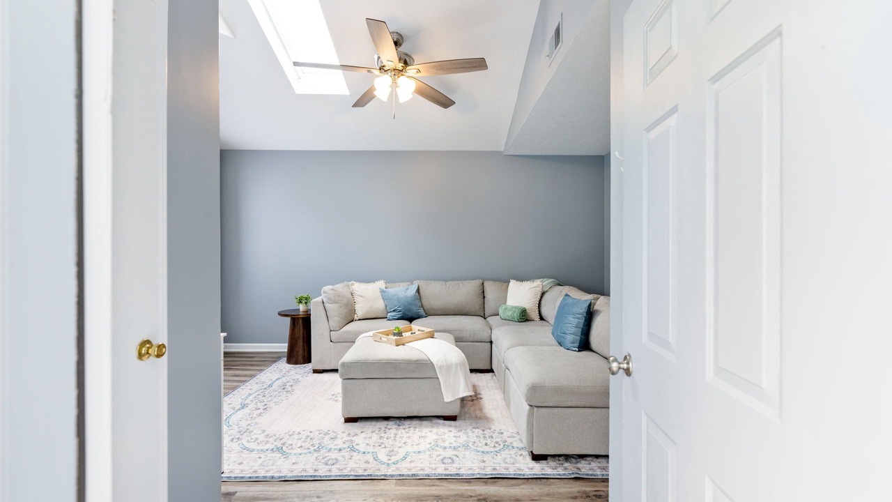 Photo of Livingroom in Murray Hill