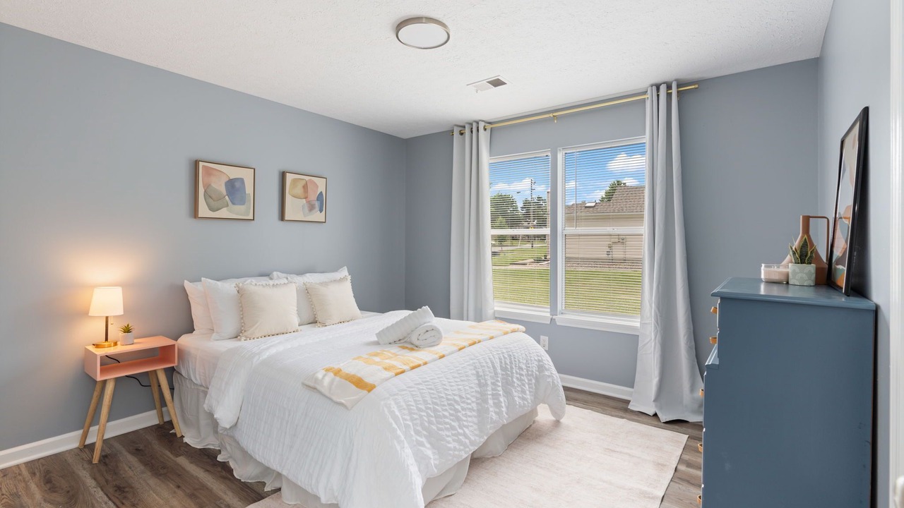 Photo of Bedroom in Murray Hill