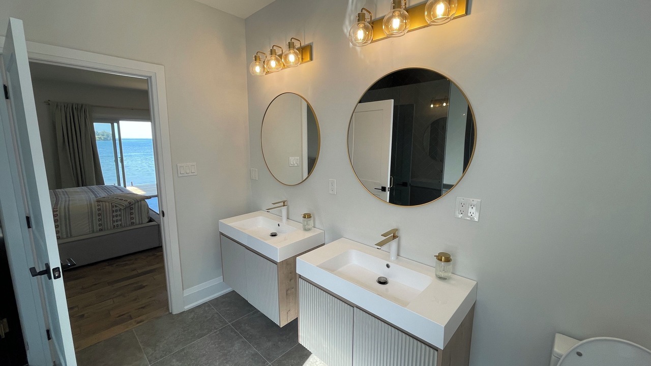 Photo of Bathroom in Tay