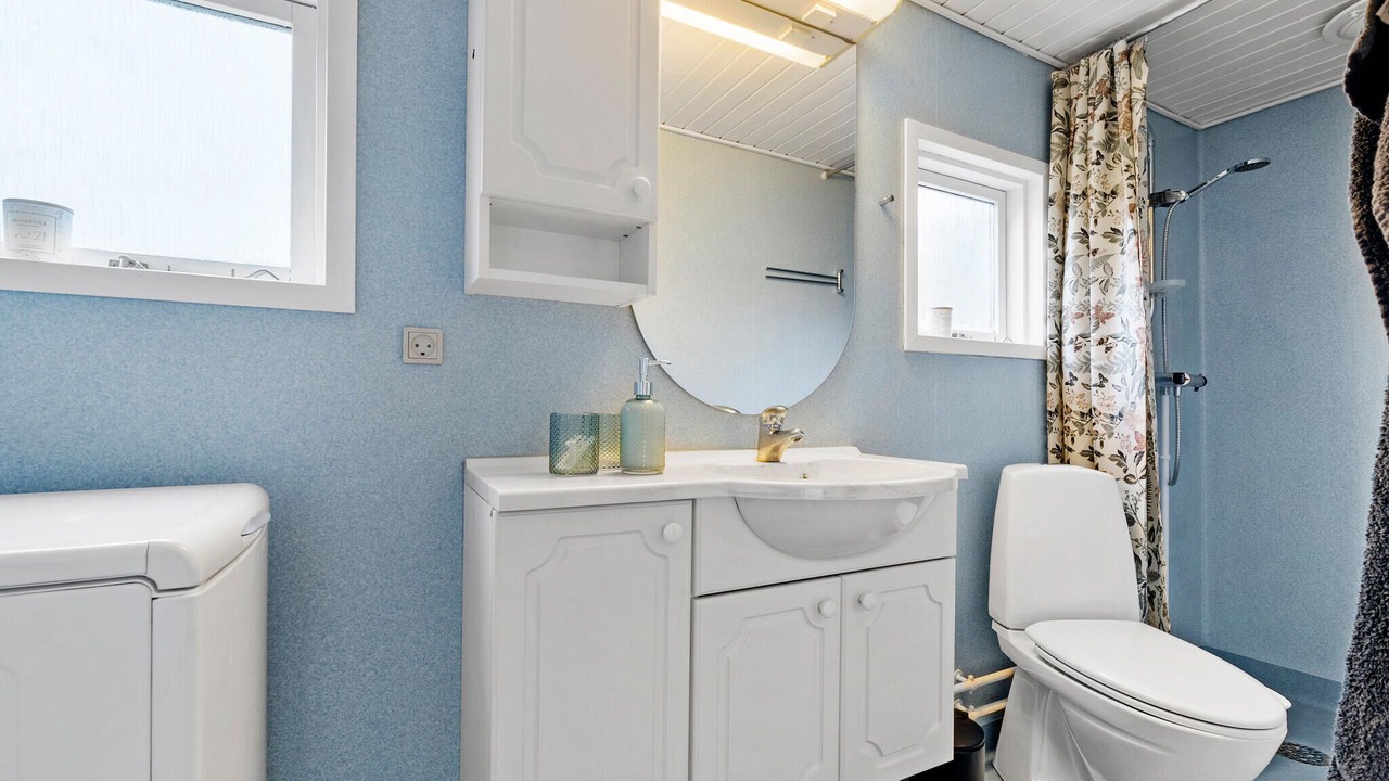 Photo of Bathroom in Fynshav