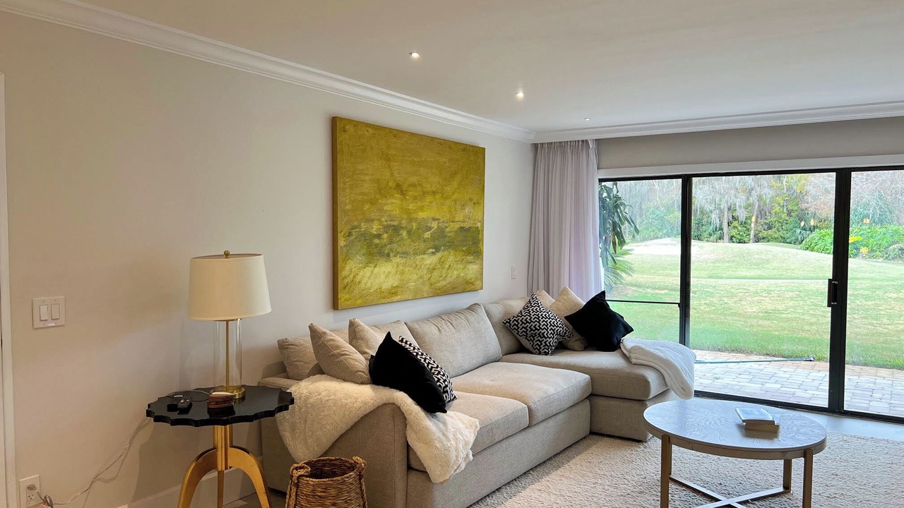 Photo of Livingroom in Wesley Chapel