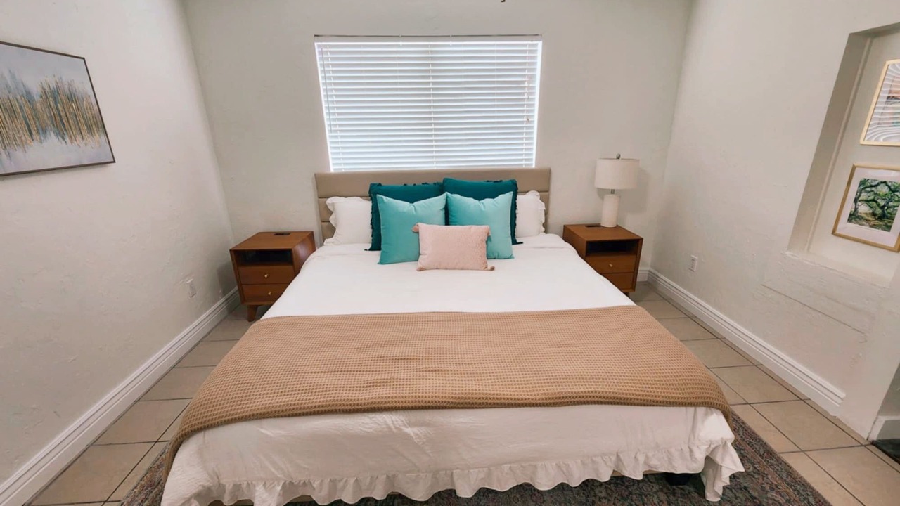 Photo of Bedroom in Historic District