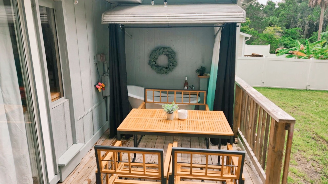 Photo of Outdoor in Historic District