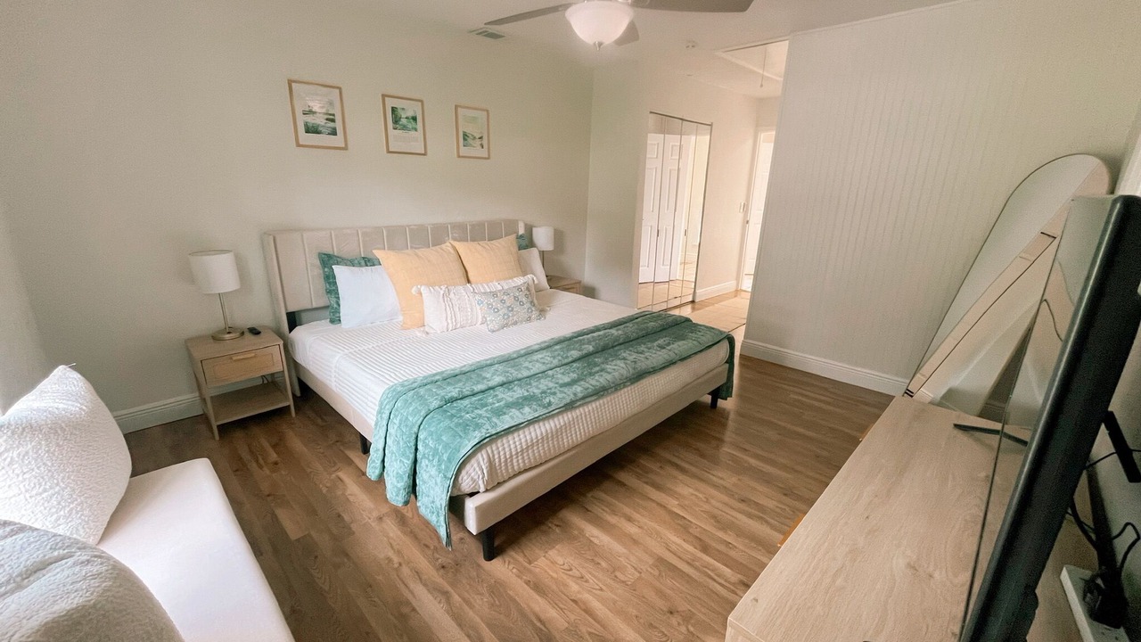 Photo of Bedroom in Historic District