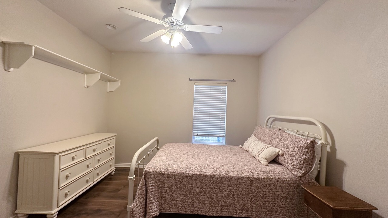 Photo of Bedroom in Southwood Valley