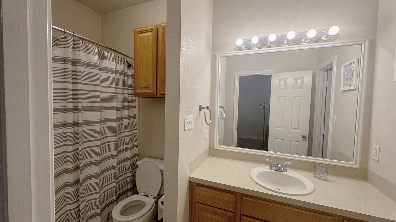 Photo of Bathroom in Southwood Valley