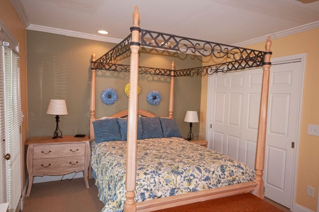 Photo of Bedroom in Young Harris
