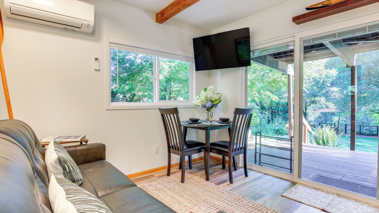 Photo of Bedroom in Sandy