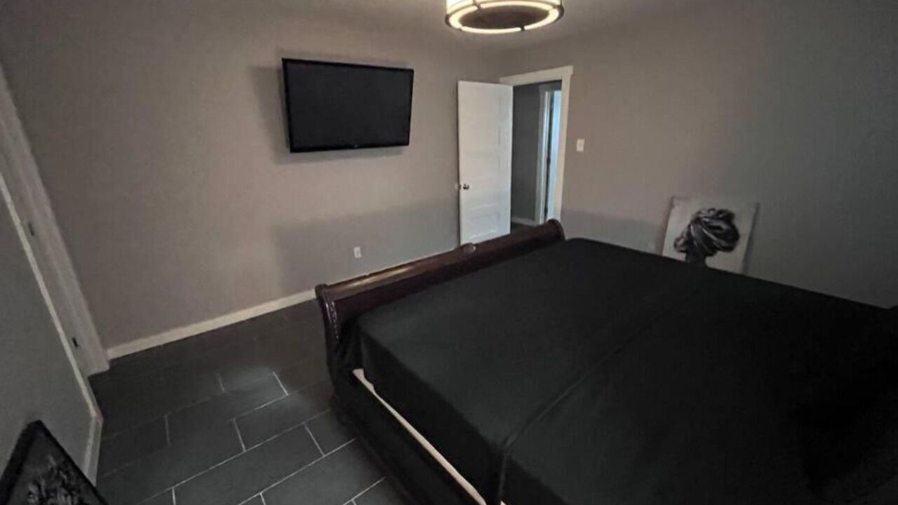 Photo of Bedroom in Westbury