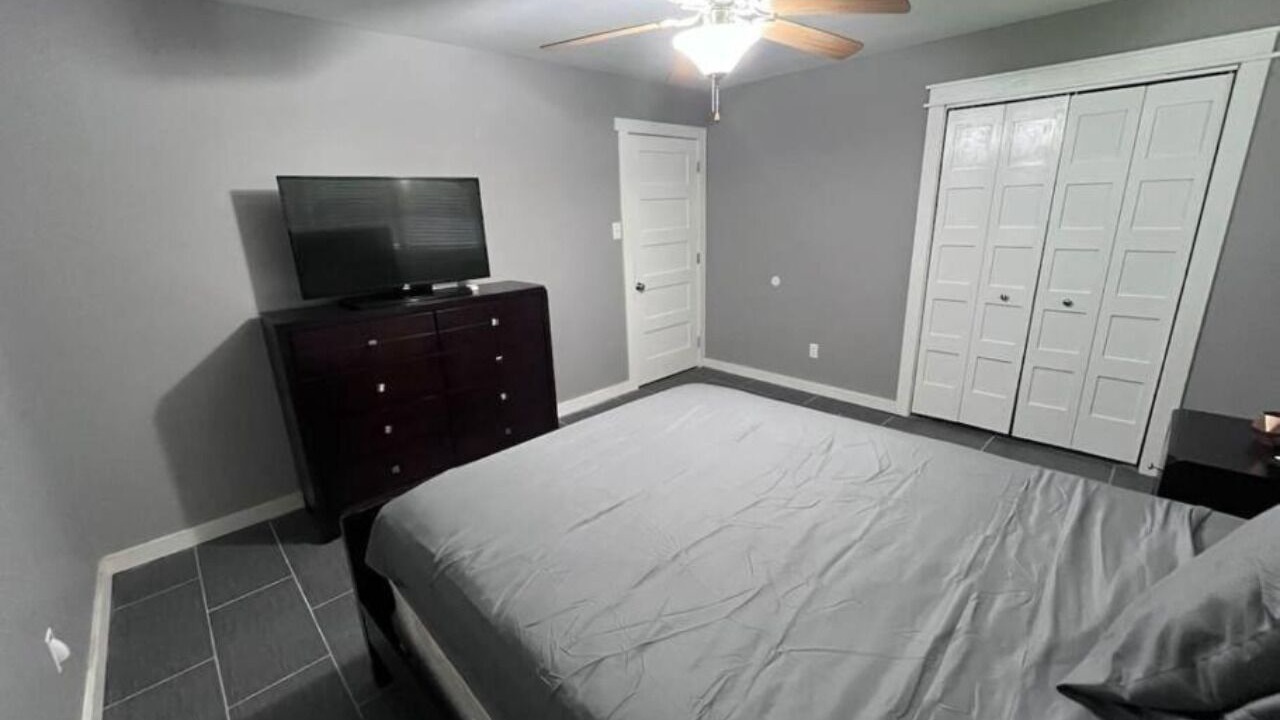 Photo of Bedroom in Westbury