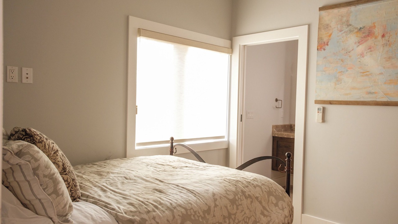 Photo of Bedroom in Moss Beach