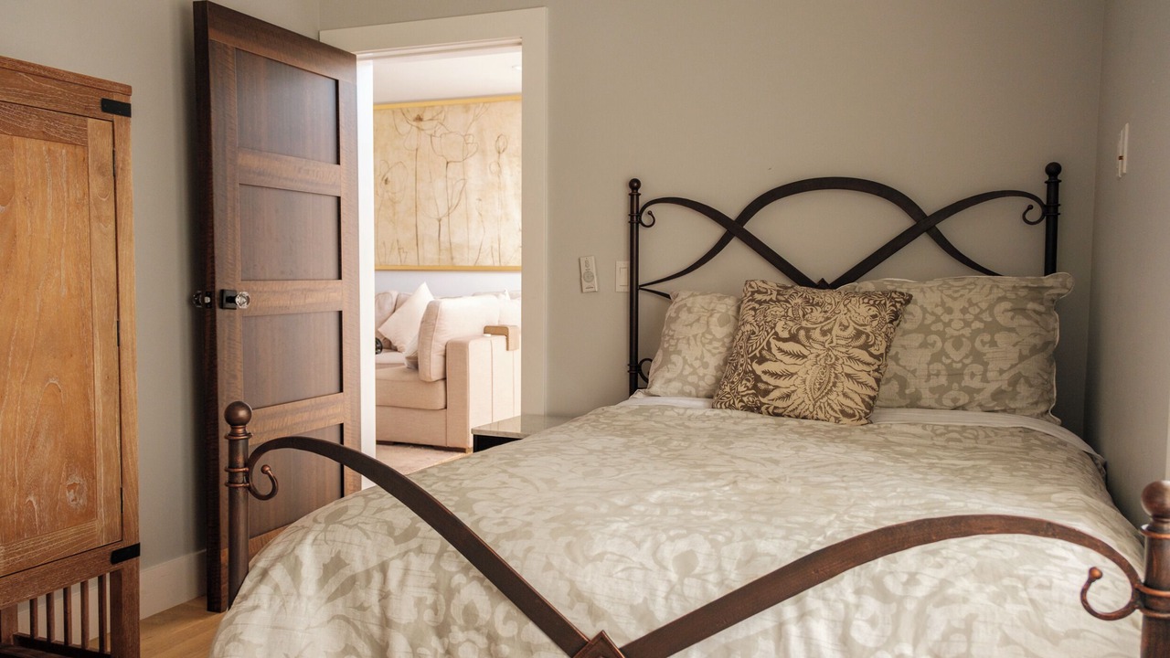 Photo of Bedroom in Moss Beach