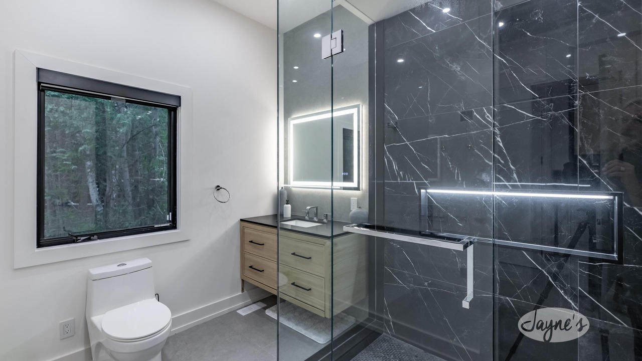 Photo of Bathroom in The Blue Mountains