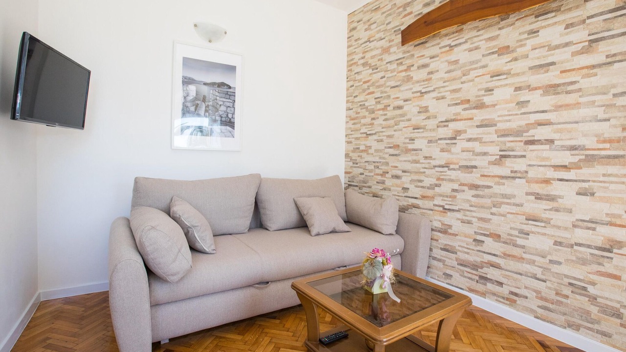 Photo of Livingroom in Molunat