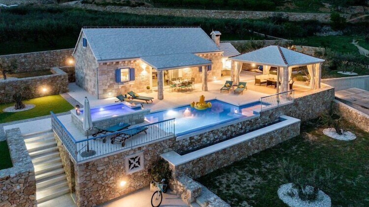 Photo of Outdoor in Bol