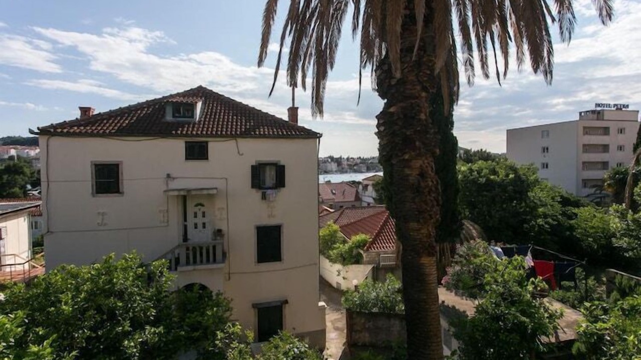 Photo of Outdoor in Gruz
