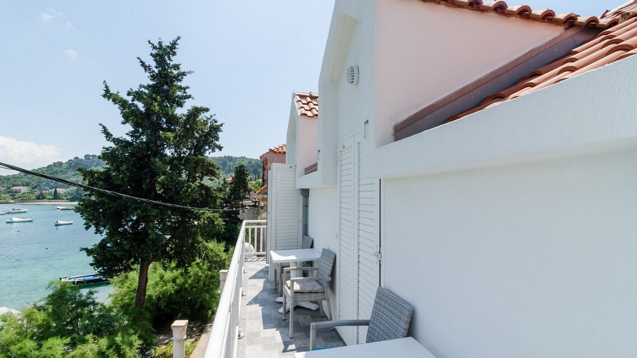 Photo of Patio Balcony in Kolocep Island