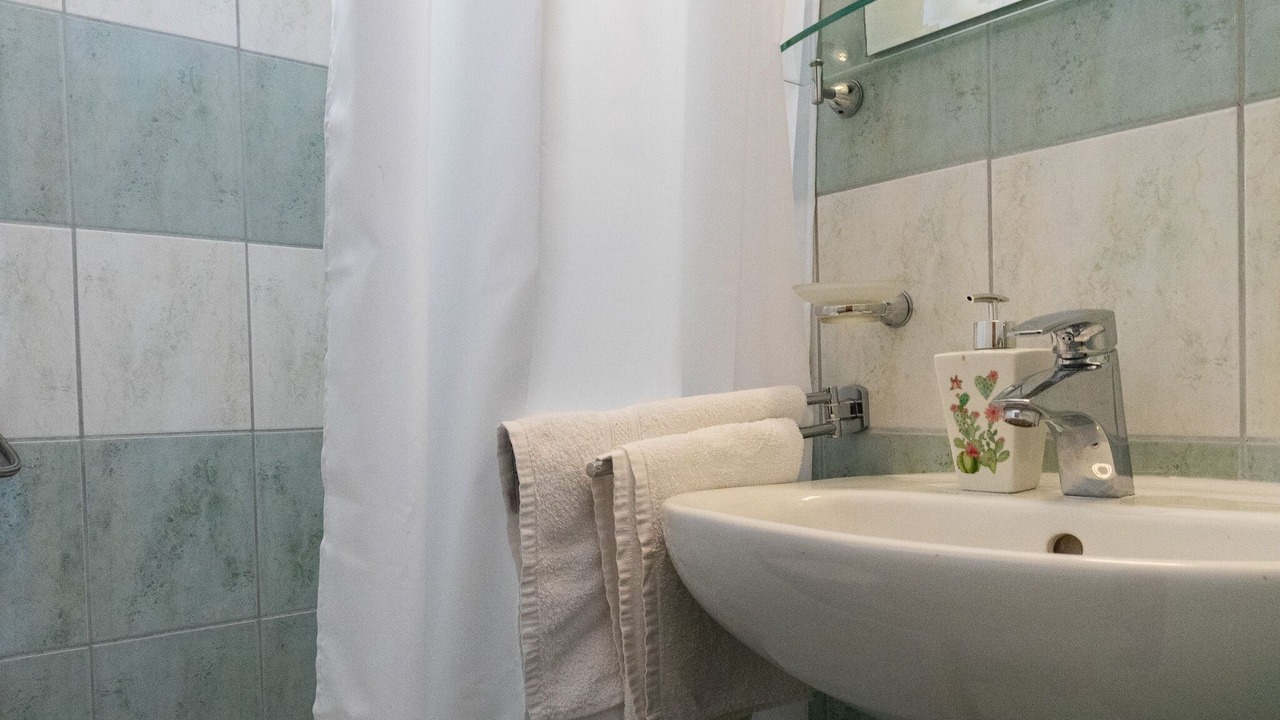 Photo of Bathroom in Plat