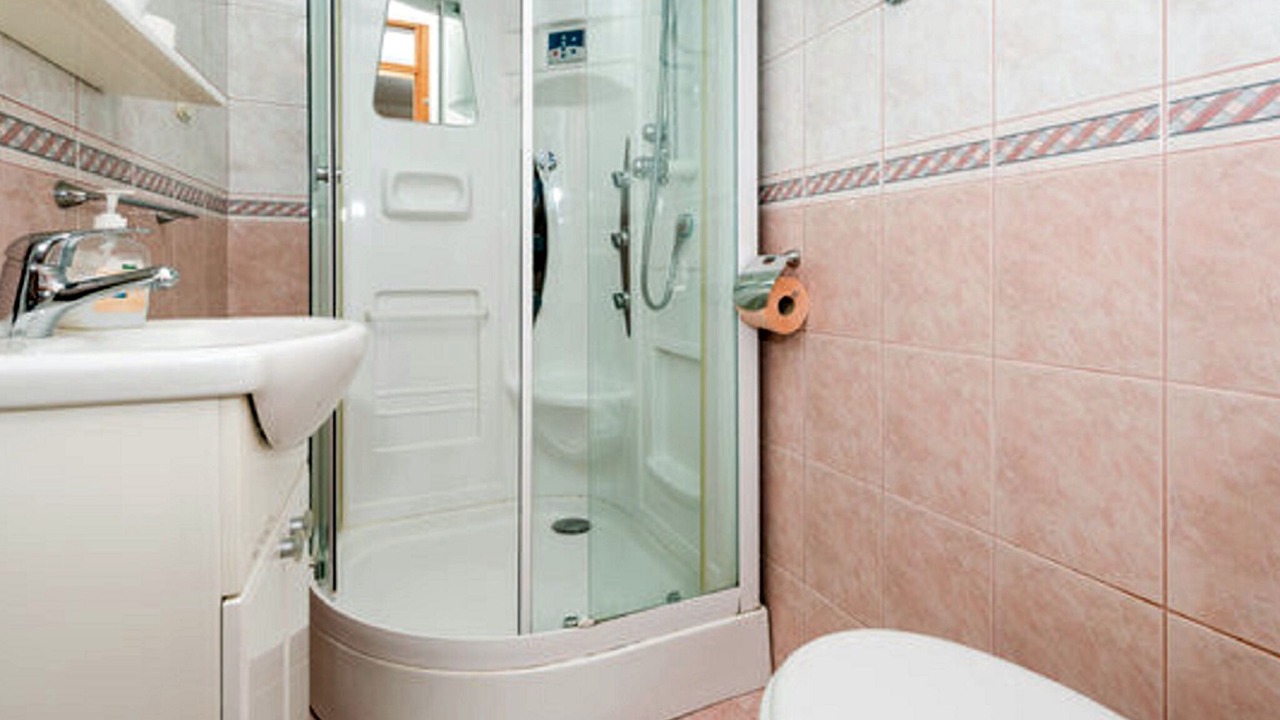 Photo of Bathroom in Gornji Kono